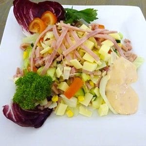 salat ost og skinke